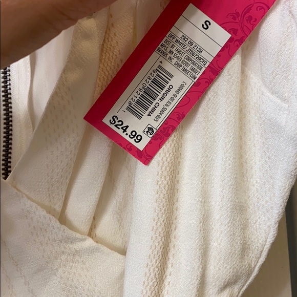 Xhilaration White Romper - Picture 8 of 11